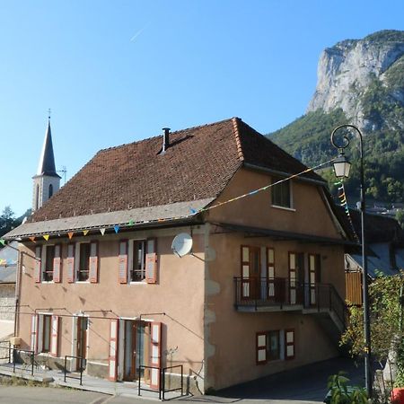 شقة Le Postillon Rez Saint-Pierre-d'Entremont  المظهر الخارجي الصورة